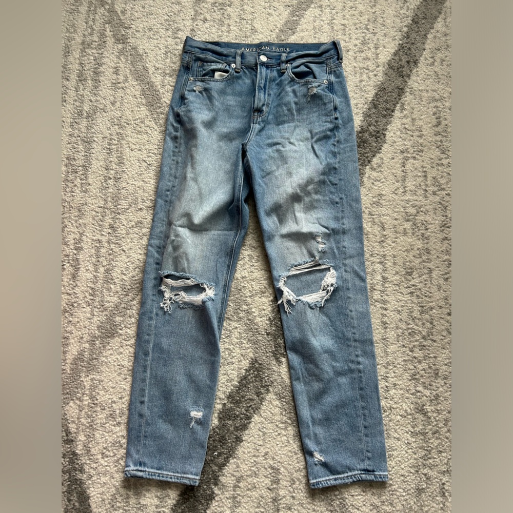 Women’s American eagle jeans